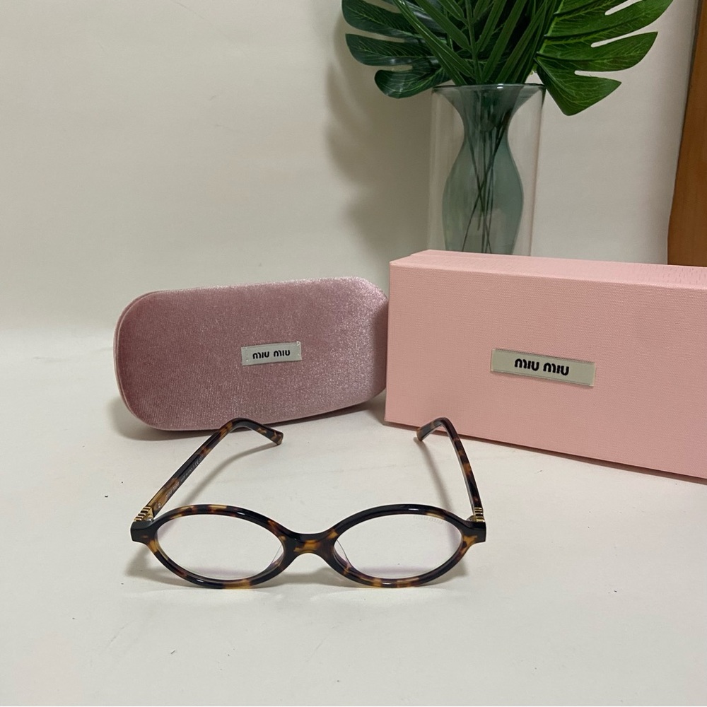 Miu Miu glasses🌟🌟🌟